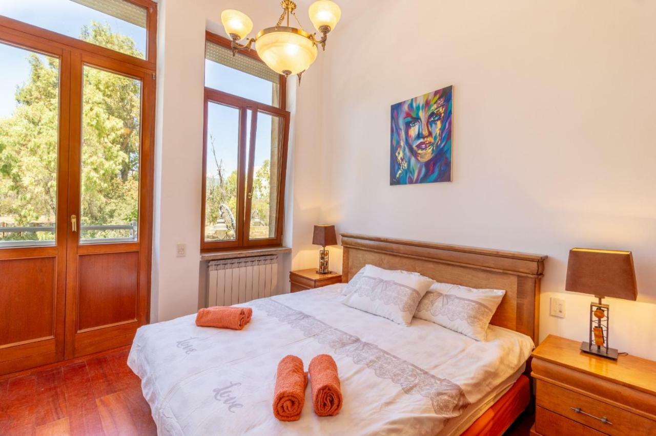 Art Apartment In Mamila エルサレム エクステリア 写真