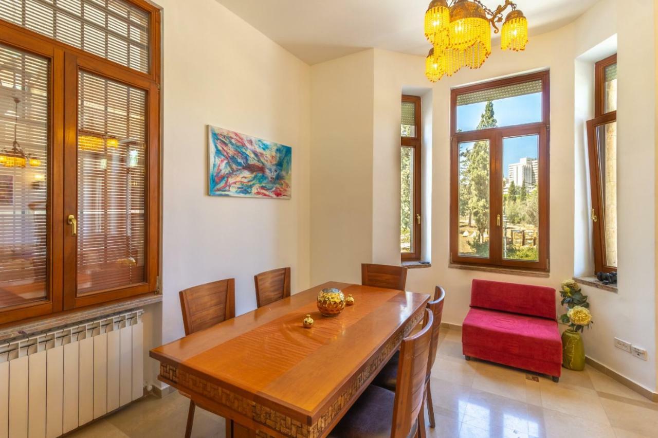 Art Apartment In Mamila エルサレム エクステリア 写真