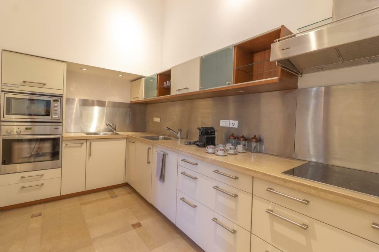 Art Apartment In Mamila エルサレム エクステリア 写真