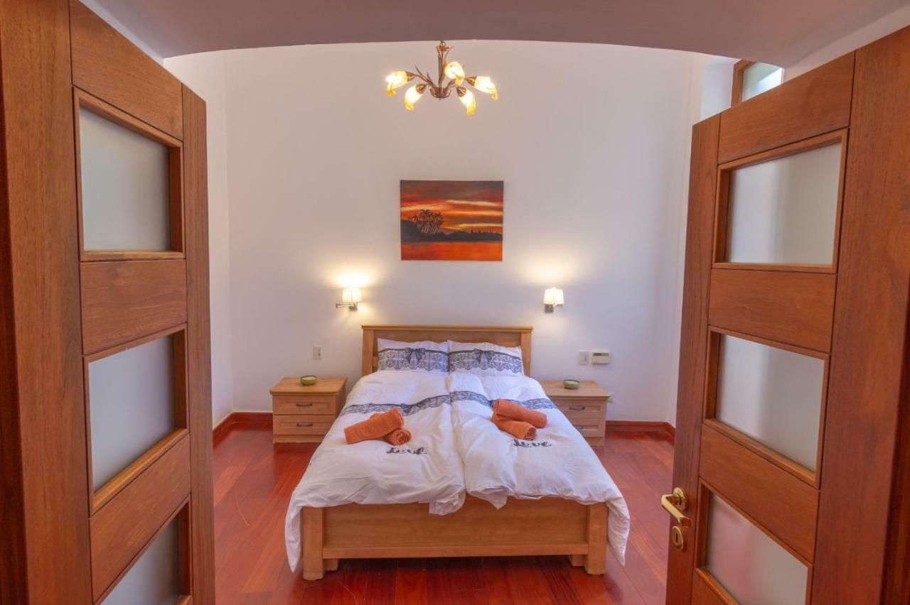 Art Apartment In Mamila エルサレム エクステリア 写真